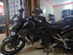 Pulsar NS160 Twin DISC ABS